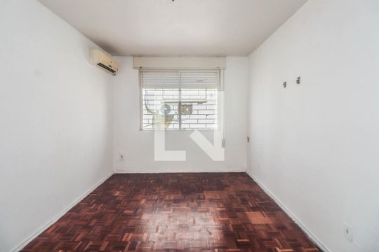 Quarto 2 de apartamento à venda com 3 quartos, 83m² em Auxiliadora, Porto Alegre