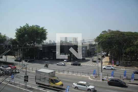 Vista de kitnet/studio para alugar com 0 quarto, 25m² em Brás, São Paulo