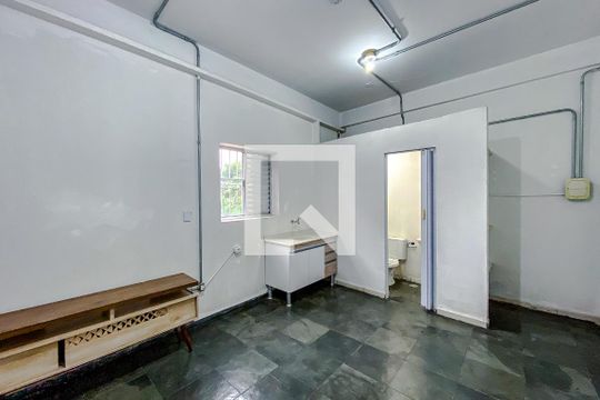 Studio de kitnet/studio para alugar com 1 quarto, 25m² em Brás, São Paulo