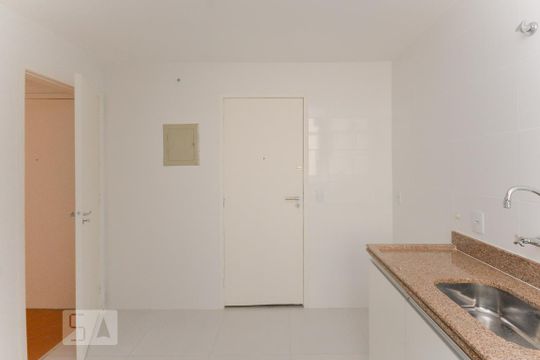 Cozinha de apartamento à venda com 3 quartos, 106m² em Vila Isabel, Rio de Janeiro