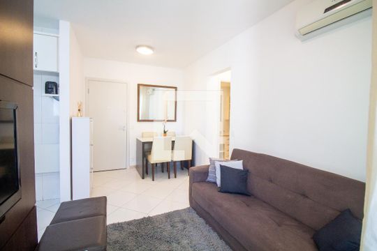 Sala de apartamento para alugar com 1 quarto, 38m² em Vila Cruzeiro, São Paulo