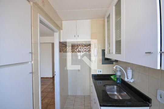 Cozinha de apartamento à venda com 1 quarto, 51m² em Vila Mariana, São Paulo