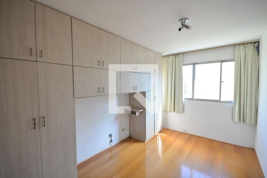 Quarto de apartamento à venda com 1 quarto, 51m² em Vila Mariana, São Paulo