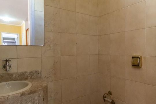 Lavabo de casa de condomínio para alugar com 4 quartos, 497m² em Jardim Morumbi, São Paulo