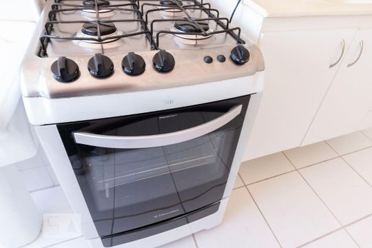 Cozinha  de apartamento para alugar com 2 quartos, 45m² em Mooca, São Paulo