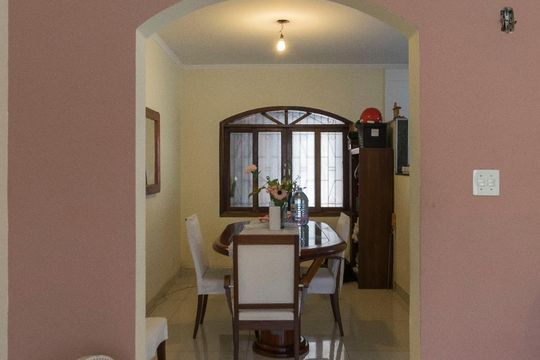 1o. Andar - Sala de casa à venda com 3 quartos, 260m² em Saúde, São Paulo