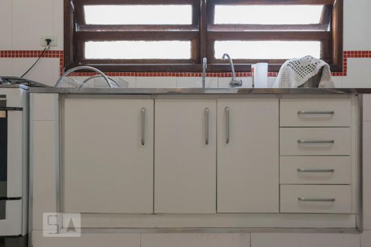 1o. Andar - Cozinha (Armários) de casa à venda com 3 quartos, 260m² em Saúde, São Paulo