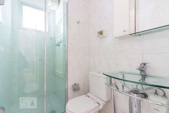 Banheiro de apartamento para alugar com 3 quartos, 75m² em Vila Guilherme, São Paulo