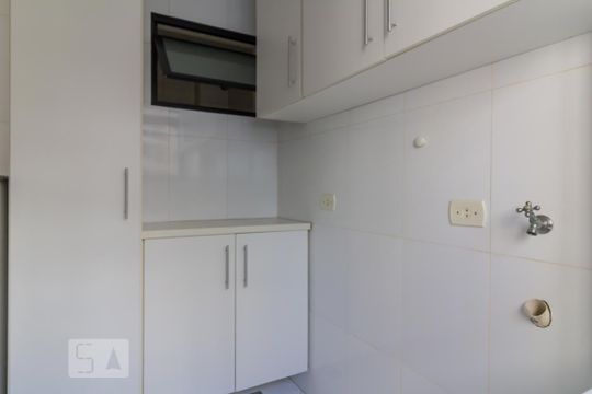 Área de serviço de apartamento para alugar com 2 quartos, 78m² em Macedo, Guarulhos