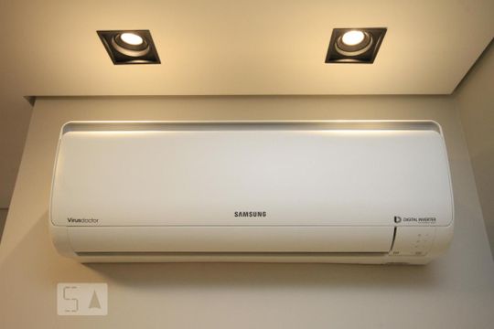 Ar Condicionado de kitnet/studio para alugar com 1 quarto, 18m² em Cerqueira César, São Paulo