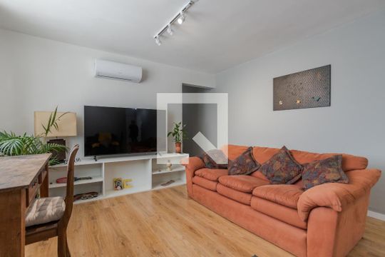 Sala de apartamento à venda com 2 quartos, 80m² em Boa Vista, Porto Alegre