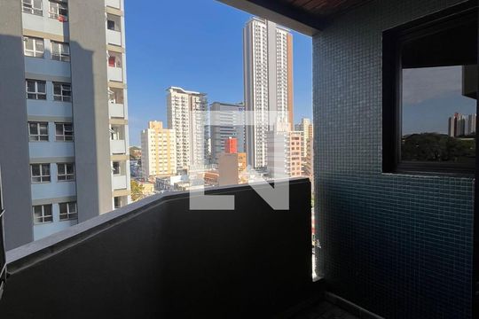 Sacada  Sala/Quarto de apartamento para alugar com 1 quarto, 55m² em Centro, Campinas