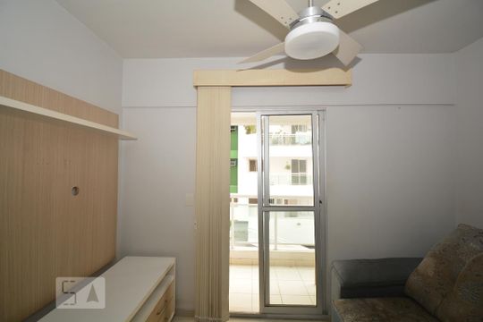 Sala de apartamento à venda com 2 quartos, 56m² em Engenho de Dentro, Rio de Janeiro