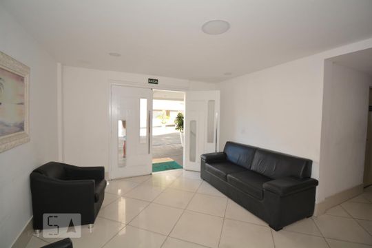 Hall de Entrada de apartamento à venda com 2 quartos, 56m² em Engenho de Dentro, Rio de Janeiro