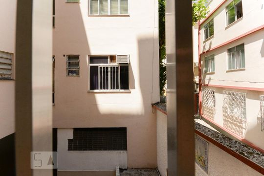 Vista quarto 1 de apartamento para alugar com 1 quarto, 45m² em Tijuca, Rio de Janeiro