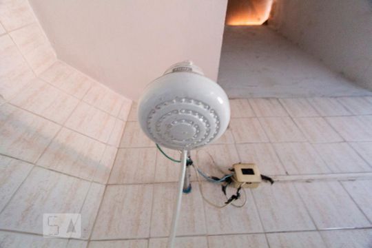 Banheiro social de apartamento para alugar com 2 quartos, 80m² em Jabaquara, São Paulo