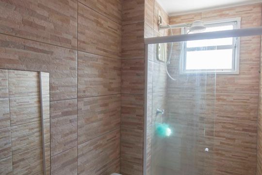 banheiro de apartamento à venda com 2 quartos, 58m² em Centro, Niterói