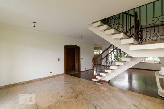 Casa à venda com 4 quartos, 500m² em Jardim São Bento, São Paulo