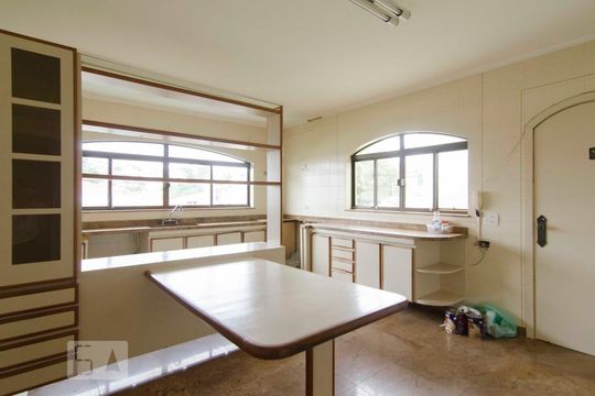 Cozinha de casa à venda com 4 quartos, 500m² em Jardim São Bento, São Paulo