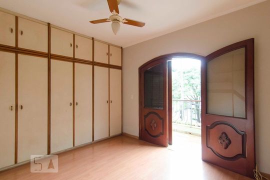 Suíte 1 de casa à venda com 4 quartos, 500m² em Jardim São Bento, São Paulo