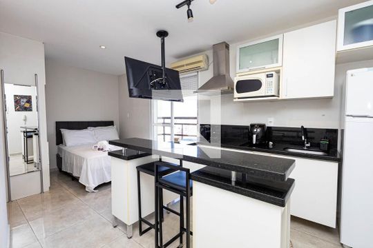 Kitnet/Studio para alugar com 1 quarto, 30m² em Consolação, São Paulo