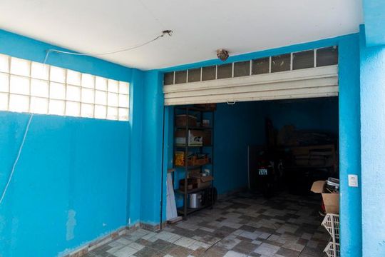 Garagem de casa à venda com 3 quartos, 280m² em Planalto Paulista, São Paulo