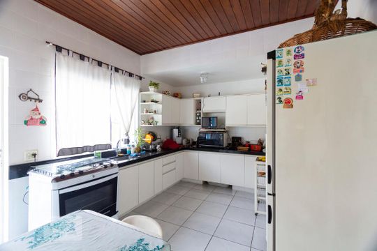 Cozinha de casa à venda com 3 quartos, 280m² em Planalto Paulista, São Paulo