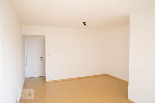 Sala de apartamento para alugar com 3 quartos, 84m² em Freguesia do Ó, São Paulo