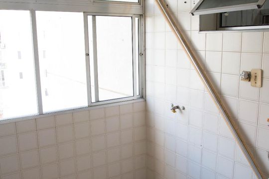 área de serviço de apartamento para alugar com 3 quartos, 84m² em Freguesia do Ó, São Paulo