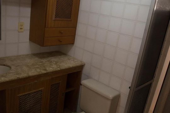 Banheiro de apartamento para alugar com 3 quartos, 84m² em Freguesia do Ó, São Paulo