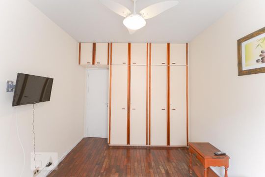 Suíte de apartamento à venda com 3 quartos, 110m² em Tijuca, Rio de Janeiro