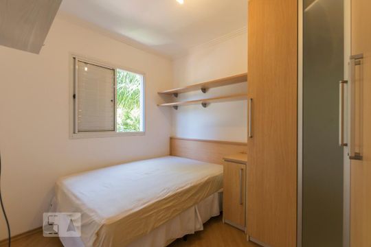 Quarto 2 de apartamento à venda com 2 quartos, 50m² em Vila Firmiano Pinto, São Paulo