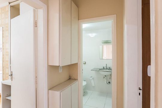 Corredor de apartamento para alugar com 1 quarto, 60m² em Centro, São Bernardo do Campo