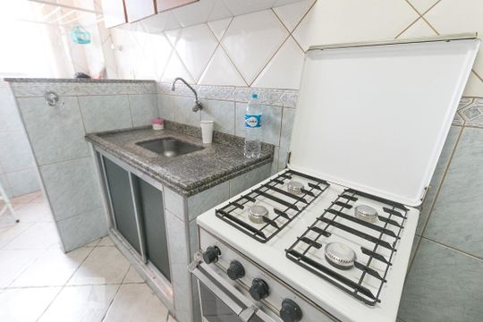Cozinha  de apartamento à venda com 1 quarto, 39m² em Aclimação, São Paulo