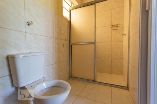 Suíte Banheiro de apartamento à venda com 1 quarto, 58m² em Santana, Porto Alegre