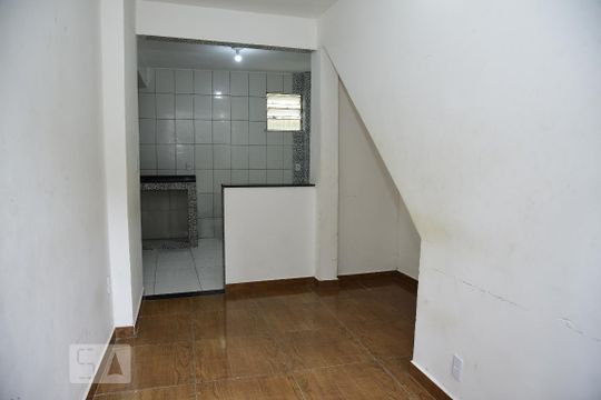 Sala de casa à venda com 1 quarto, 42m² em Freguesia (jacarepaguá), Rio de Janeiro