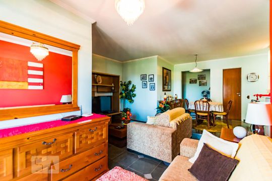 Sala de Estar de apartamento para alugar com 1 quarto, 70m² em Cambuí, Campinas