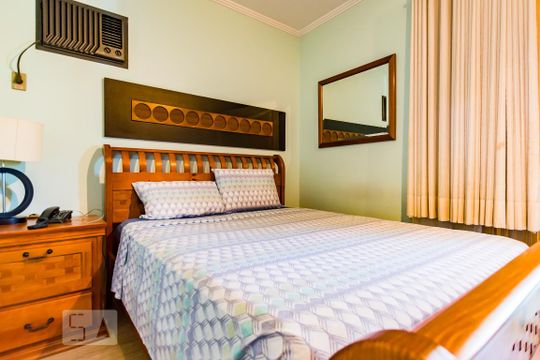 Suíte de apartamento para alugar com 1 quarto, 70m² em Cambuí, Campinas