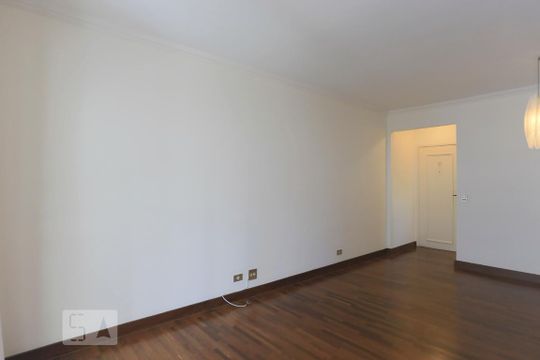 Sala de apartamento para alugar com 3 quartos, 83m² em Vila Madalena, São Paulo