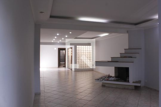 Sala de casa à venda com 4 quartos, 500m² em Jardim da Glória, São Paulo