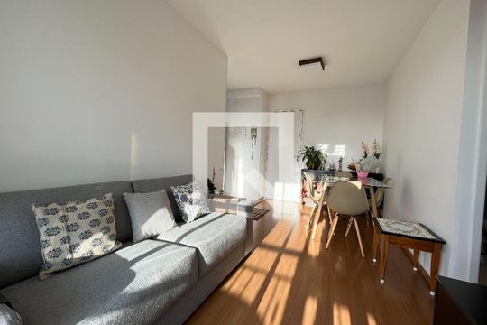 Sala de apartamento para alugar com 2 quartos, 51m² em Saúde, São Paulo