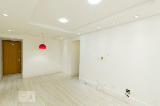 Sala de apartamento à venda com 2 quartos, 70m² em Icaraí, Niterói