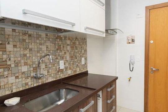 Cozinha de apartamento à venda com 2 quartos, 70m² em Icaraí, Niterói