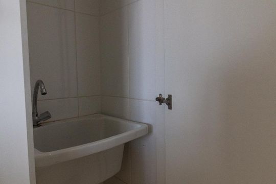 Área de serviço de apartamento para alugar com 2 quartos, 54m² em Águas Claras, Brasília