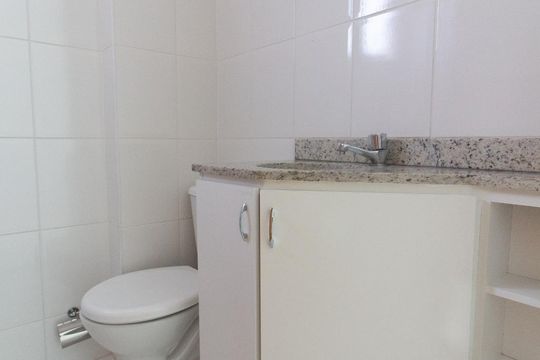 Banheiro - suíte de apartamento para alugar com 2 quartos, 54m² em Águas Claras, Brasília