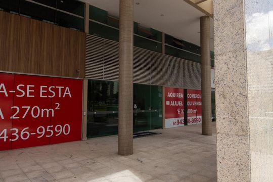 Fachada de apartamento para alugar com 2 quartos, 54m² em Águas Claras, Brasília