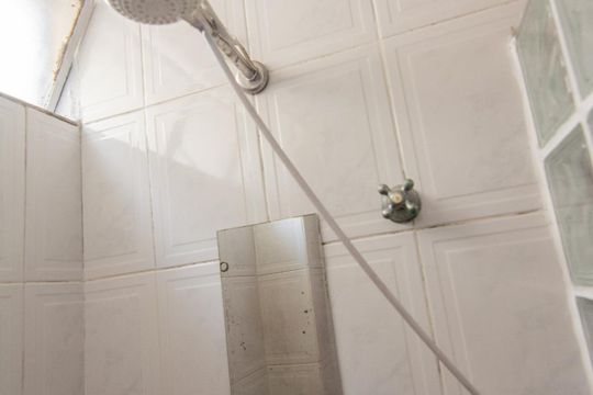banheiro 3 de apartamento para alugar com 1 quarto, 52m² em Consolação, São Paulo
