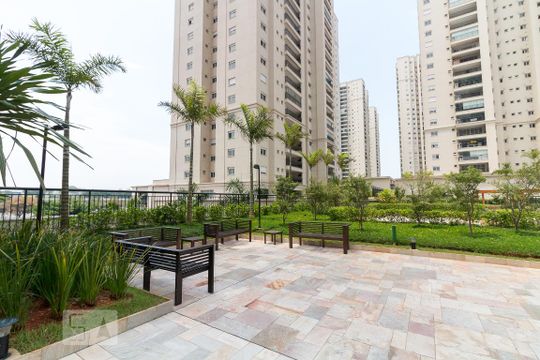 Área comum de apartamento à venda com 3 quartos, 106m² em Jardim Flor da Montanha, Guarulhos