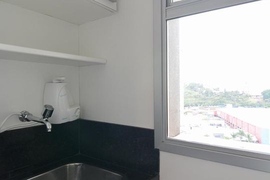 Área serviço de apartamento para alugar com 1 quarto, 71m² em Belvedere, Belo Horizonte