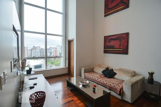 Sala de apartamento para alugar com 1 quarto, 71m² em Belvedere, Belo Horizonte